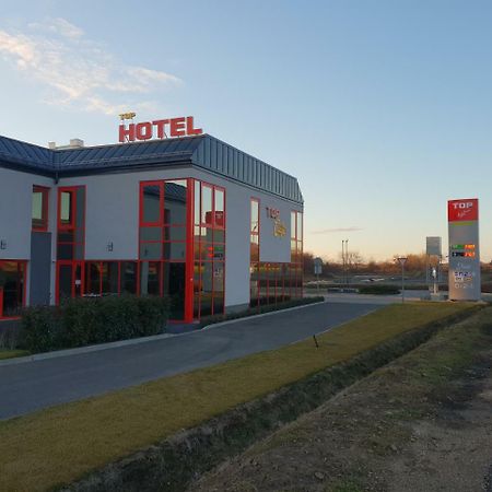 Top Hotel Vertesszolos ภายนอก รูปภาพ
