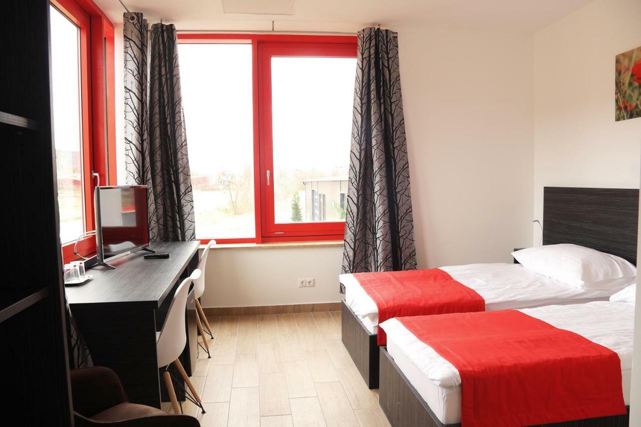 Top Hotel Vertesszolos ภายนอก รูปภาพ
